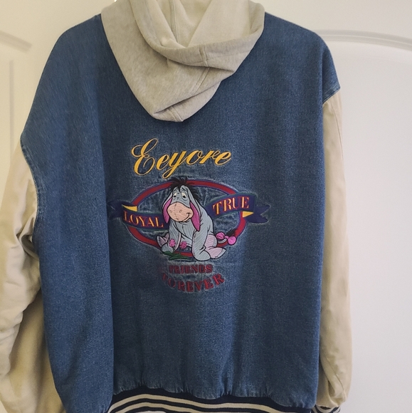 Jacket - Picture 3 of 4